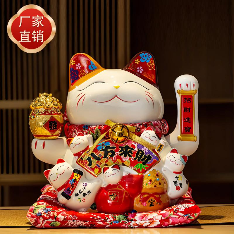 支持队友！爱德华兹作为特邀嘉宾出席杰伦·克拉克举办的训练营
